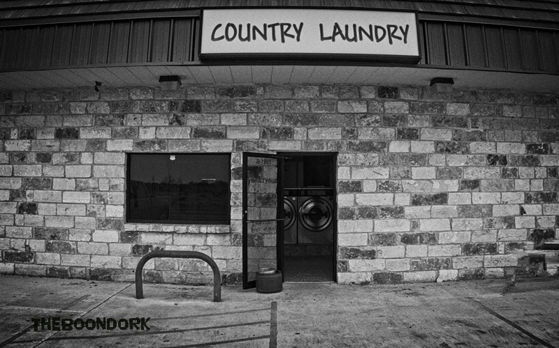 Laundromat del Rio Texas