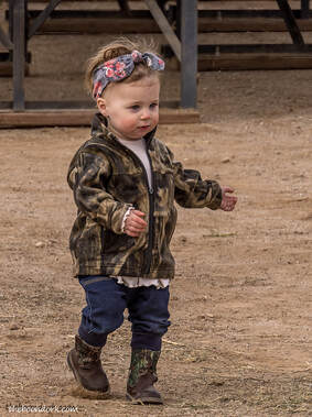 Little kid barrel racing competition Picture