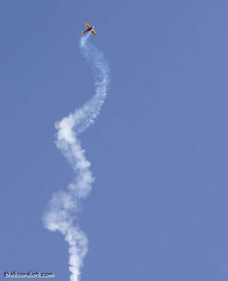RC stunt plane Picture