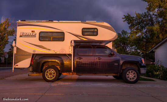 Lance truck camper Picture