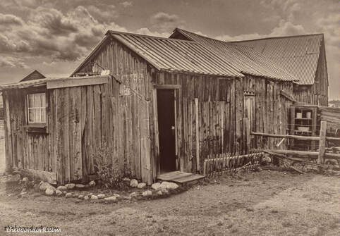 Old farmhouse Colorado Picture