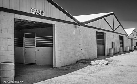 air-conditioned horse barns Tucson Arizona Picture